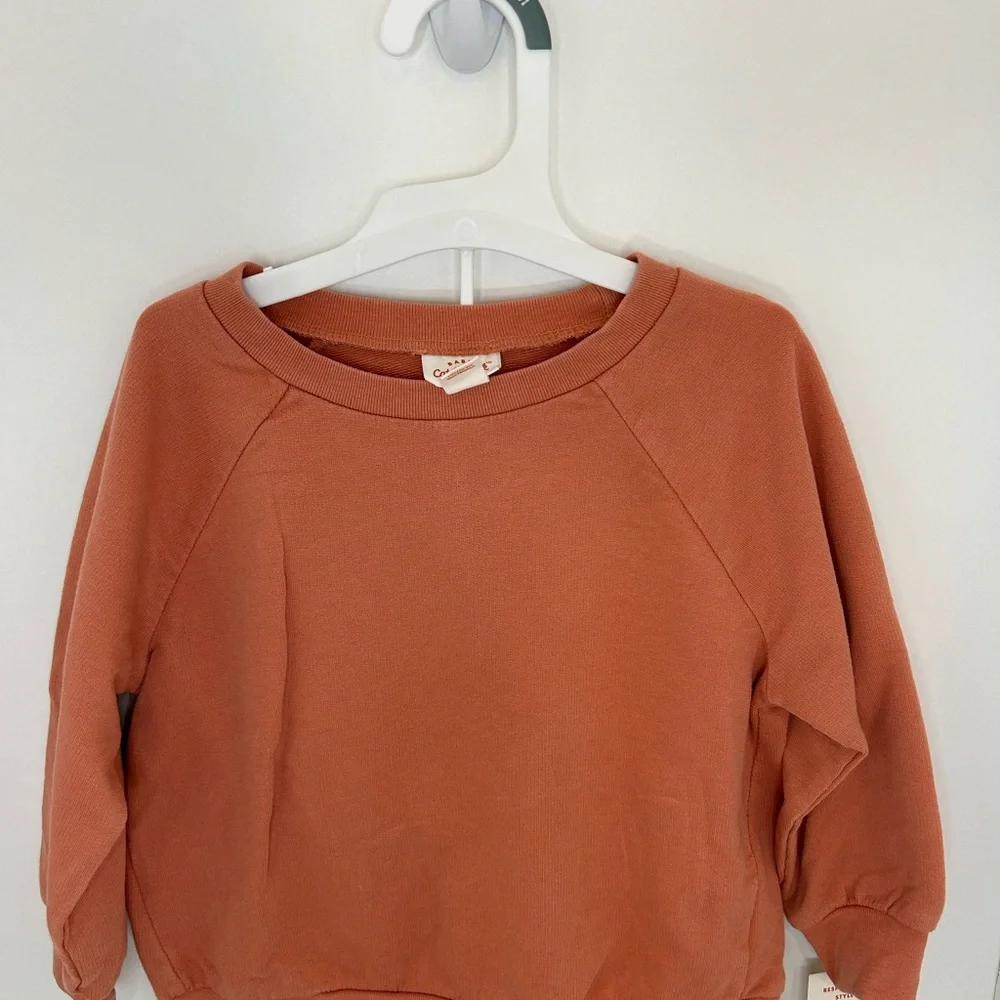 Target Cat & Jack Girls Terracotta Sweatshirt and Shorts Set. 18 Months - Picture 2 of 3